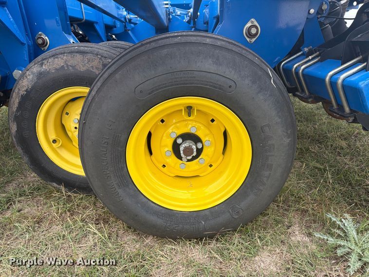 image for item EI7722 Landoll 5530-40x10 no-till grain drill