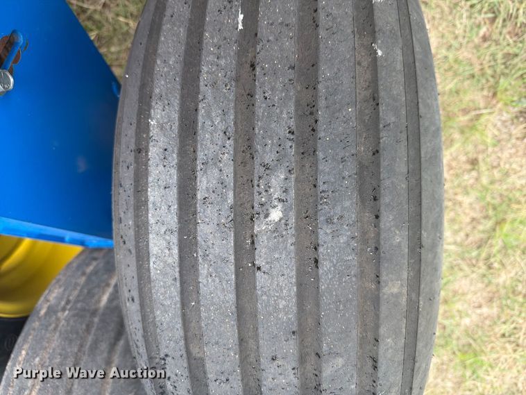 image for item EI7722 Landoll 5530-40x10 no-till grain drill