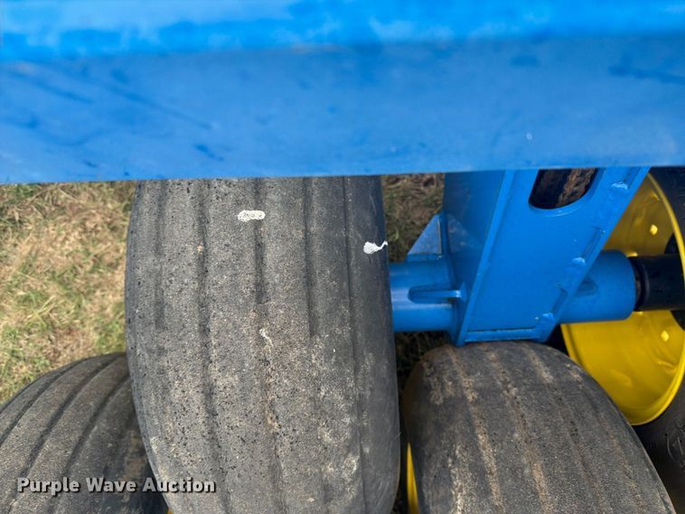 image for item EI7722 Landoll 5530-40x10 no-till grain drill