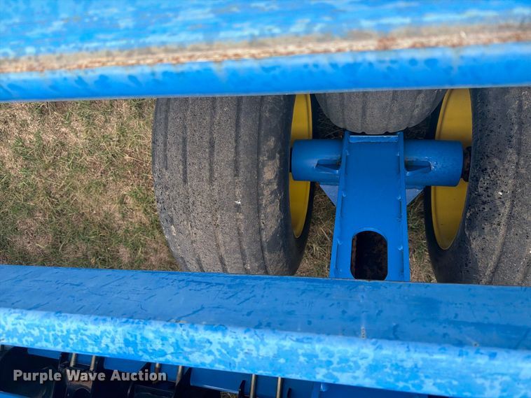image for item EI7722 Landoll 5530-40x10 no-till grain drill