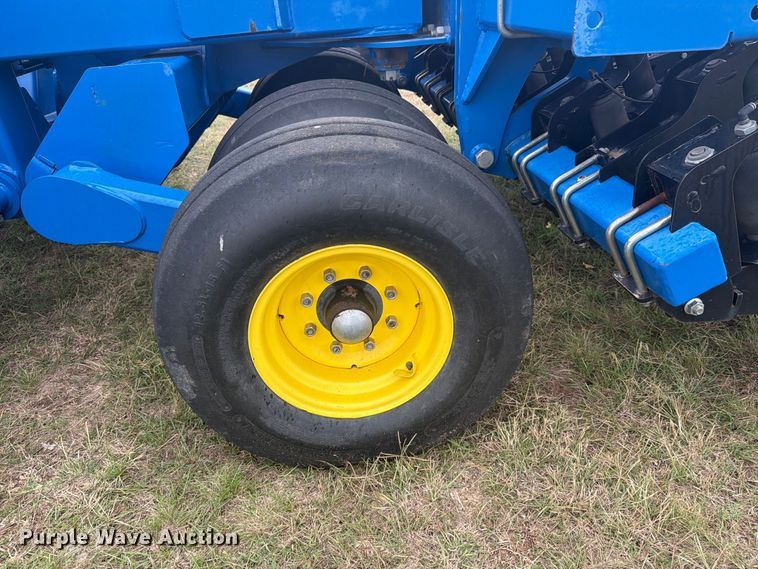 image for item EI7722 Landoll 5530-40x10 no-till grain drill