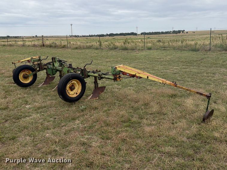 Field cultivator