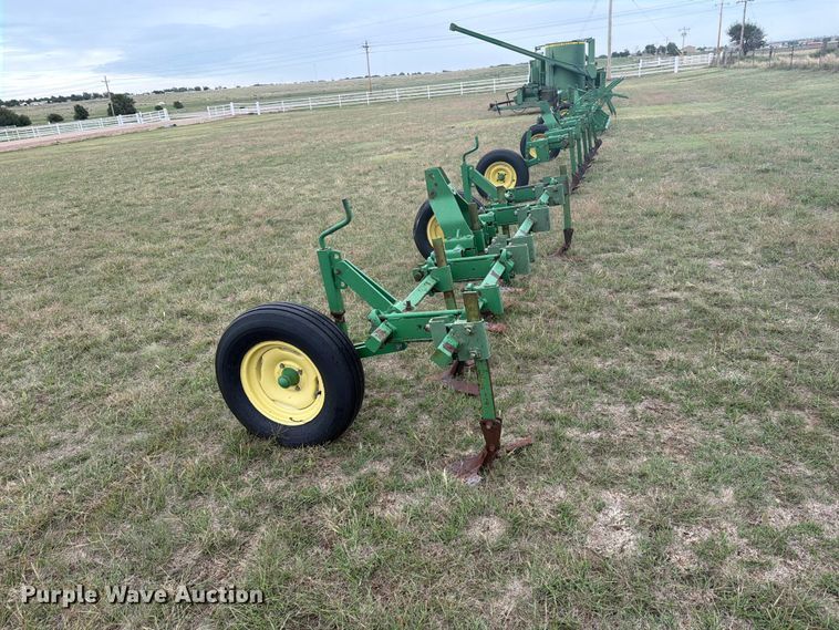 image for item EI7725 Field culitvator