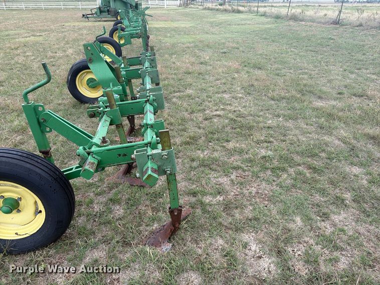 image for item EI7725 Field culitvator