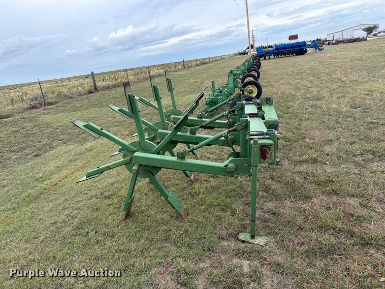 image for item EI7728 Dammer diker