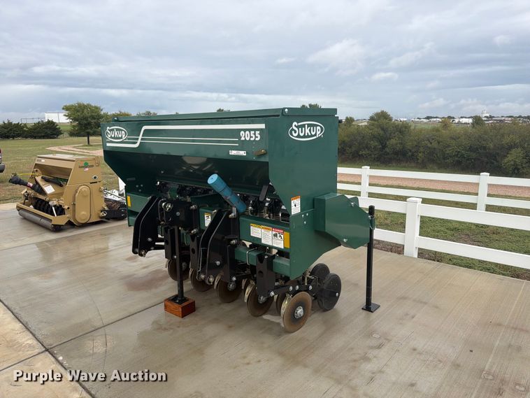 Sukup 2055 grain drill