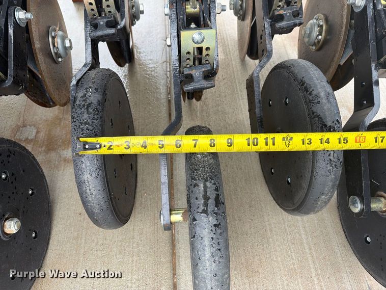 image for item EI7731 Sukup 2055 grain drill