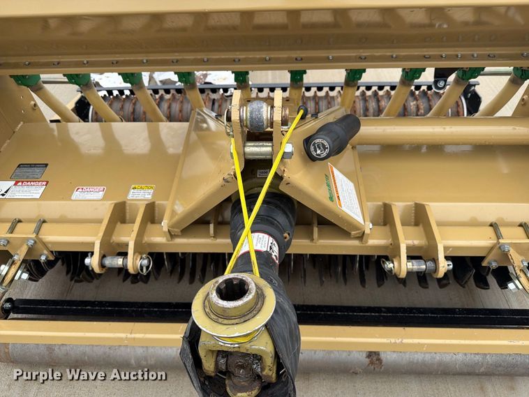 image for item EI7732 Land Pride OS1572 seeder