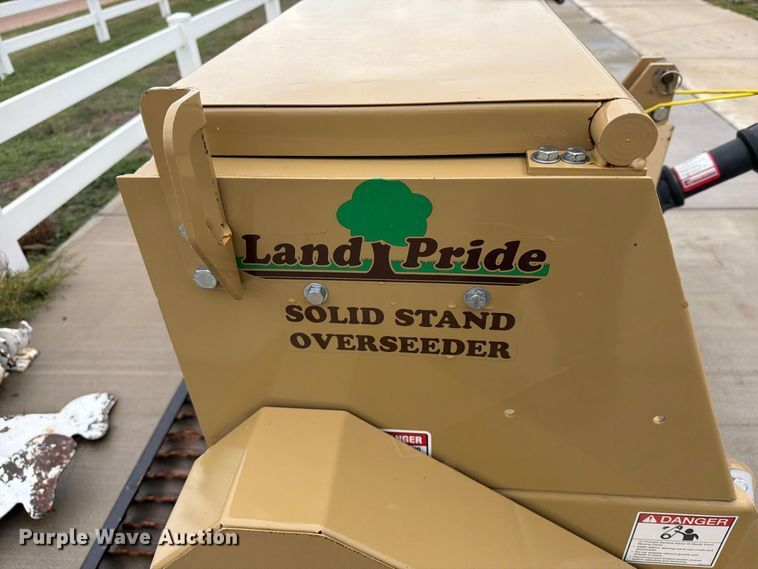 image for item EI7732 Land Pride OS1572 seeder