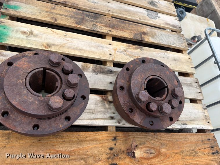 image for item EI7733 Wheel hubs