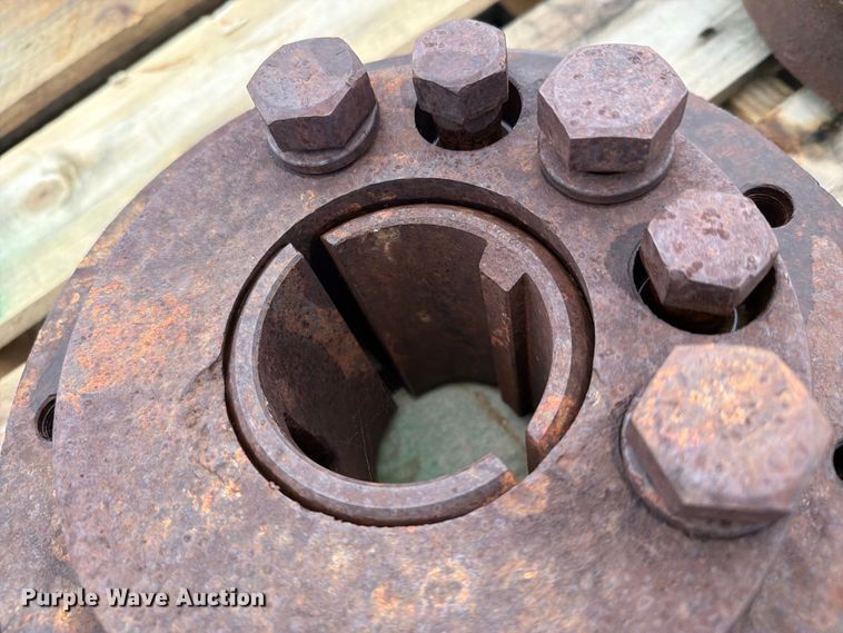 image for item EI7733 Wheel hubs