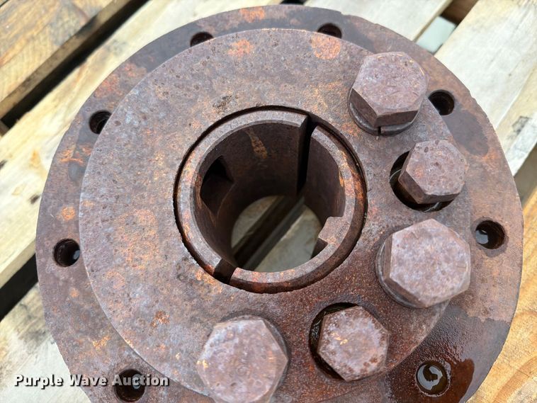 image for item EI7733 Wheel hubs