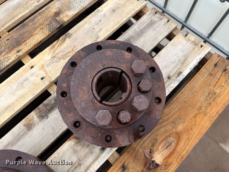 image for item EI7733 Wheel hubs