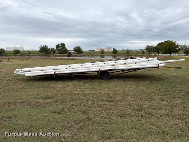 image for item EI7736 Approximately 51 pieces of irrigation pipe