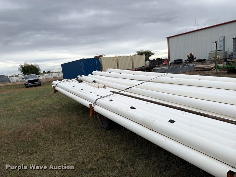 image for item EI7736 Approximately 51 pieces of irrigation pipe