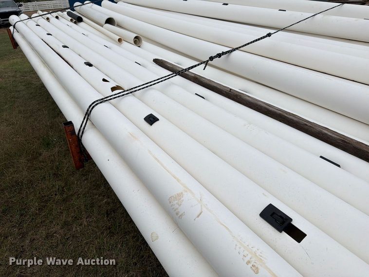 image for item EI7736 Approximately 51 pieces of irrigation pipe