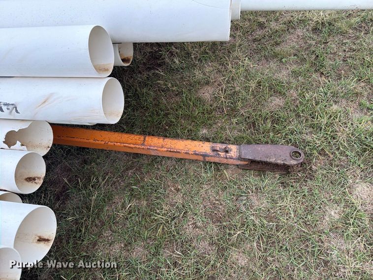 image for item EI7736 Approximately 51 pieces of irrigation pipe