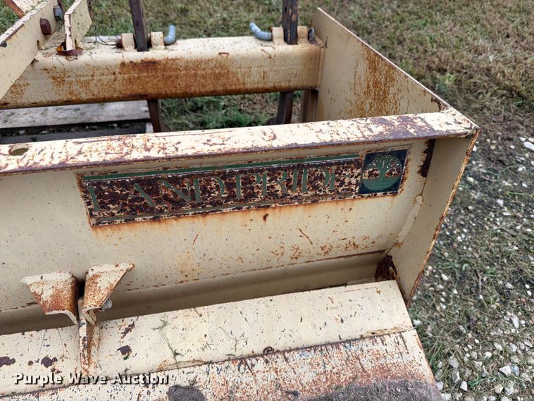image for item EI7745 Land Pride BB2572 box blade