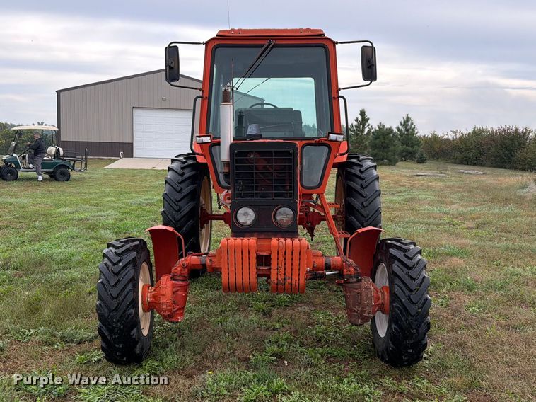 image for item EI7752 1989 Belarus 822 MFWD tractor