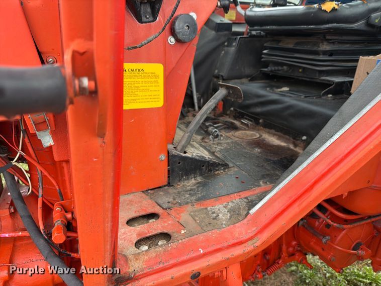 image for item EI7752 1989 Belarus 822 MFWD tractor