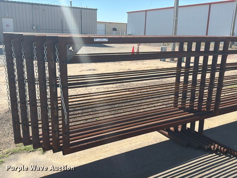 image for item EI7783 (6) fence panels
