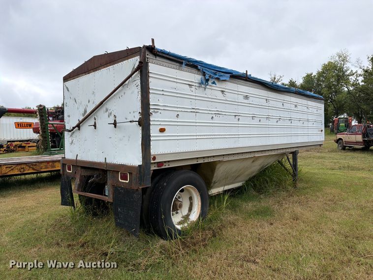 image for item EP7862 1974 American grain trailer
