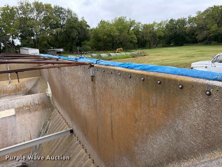 image for item EP7862 1974 American grain trailer
