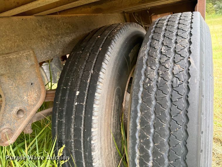 image for item EP7862 1974 American grain trailer