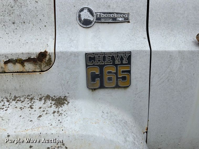 image for item EP7864 1975 Chevrolet C65 grain truck