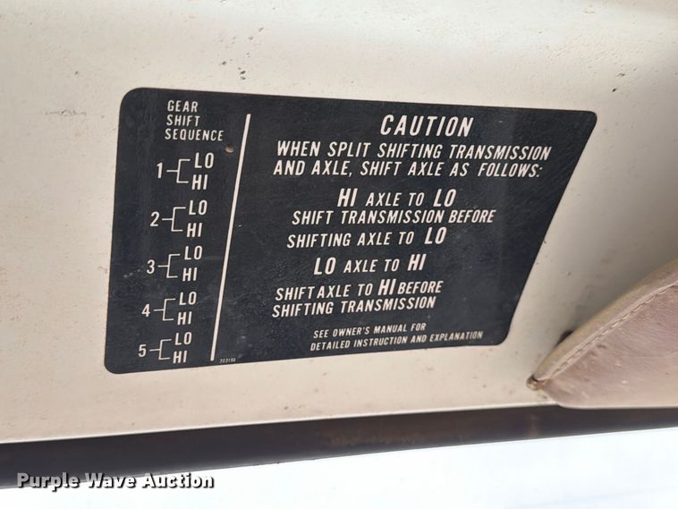 image for item EP7864 1975 Chevrolet C65 grain truck
