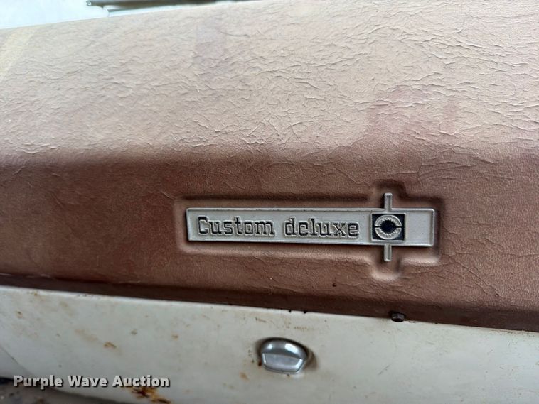 image for item EP7864 1975 Chevrolet C65 grain truck