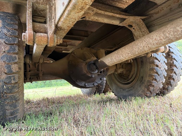 image for item EP7864 1975 Chevrolet C65 grain truck