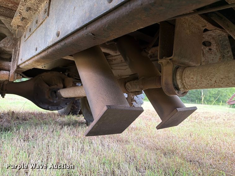 image for item EP7864 1975 Chevrolet C65 grain truck