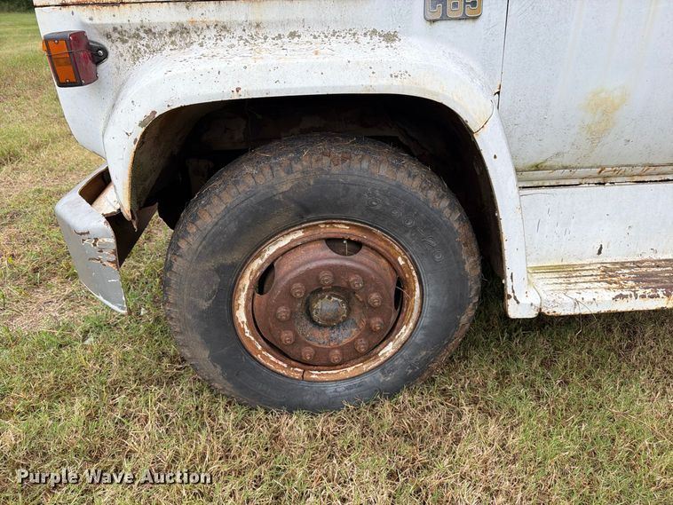 image for item EP7864 1975 Chevrolet C65 grain truck