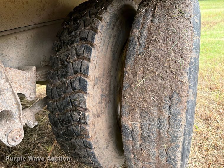 image for item EP7864 1975 Chevrolet C65 grain truck