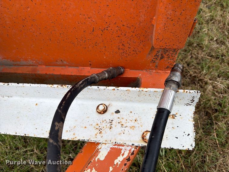 image for item EP7865 Garst seed tender trailer