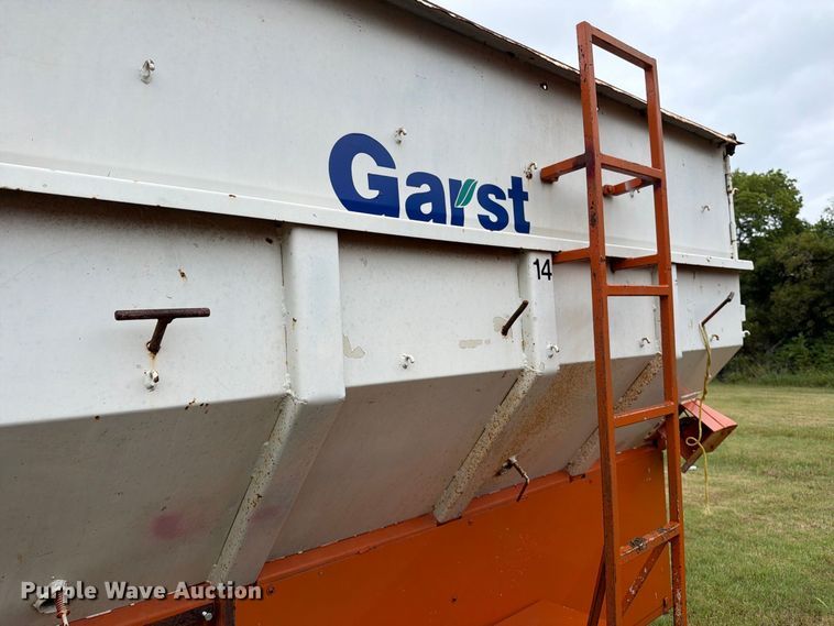 image for item EP7865 Garst seed tender trailer