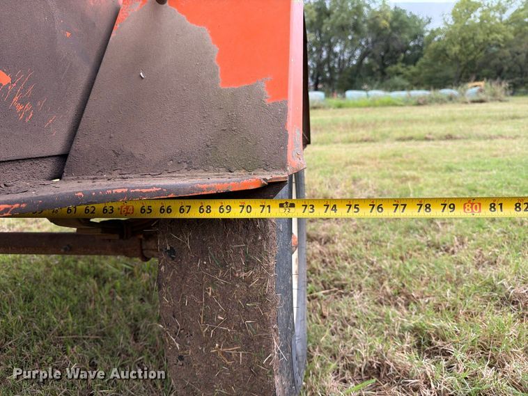 image for item EP7865 Garst seed tender trailer