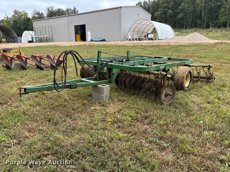 John Deere 110 double off-set disk
