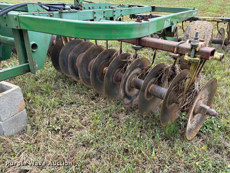 image for item ER3397 John Deere 110 double off-set disk