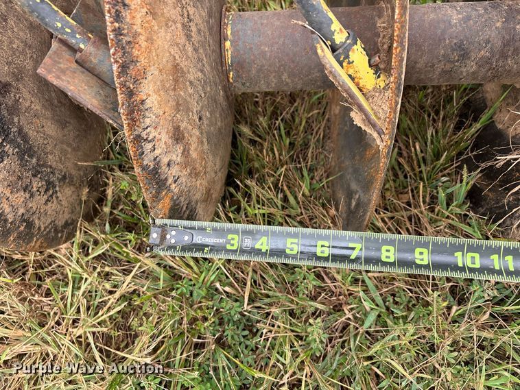 image for item ER3397 John Deere 110 double off-set disk