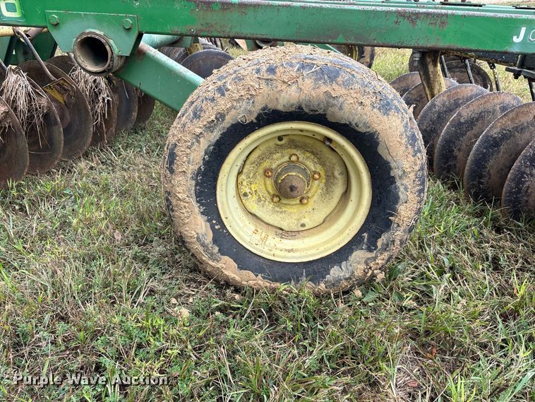 image for item ER3397 John Deere 110 double off-set disk