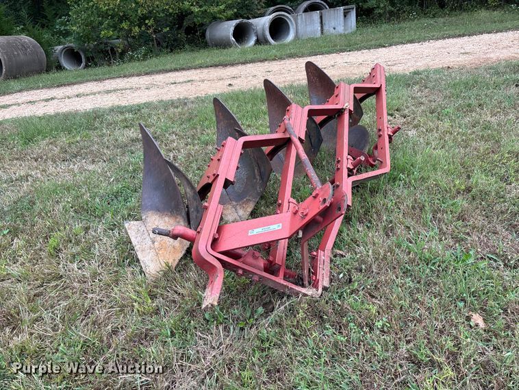 image for item ER3398 4 bottom plow