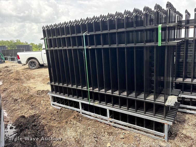 image for item ET0293 (22) Valley Pioneer F10 fence panels
