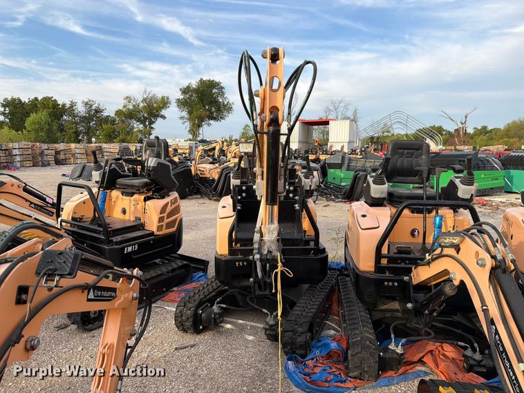 image for item EU1556 2024 Erie Industries EM15 mini excavator