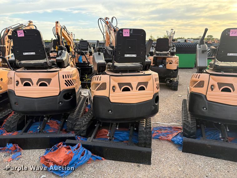 image for item EU1556 2024 Erie Industries EM15 mini excavator
