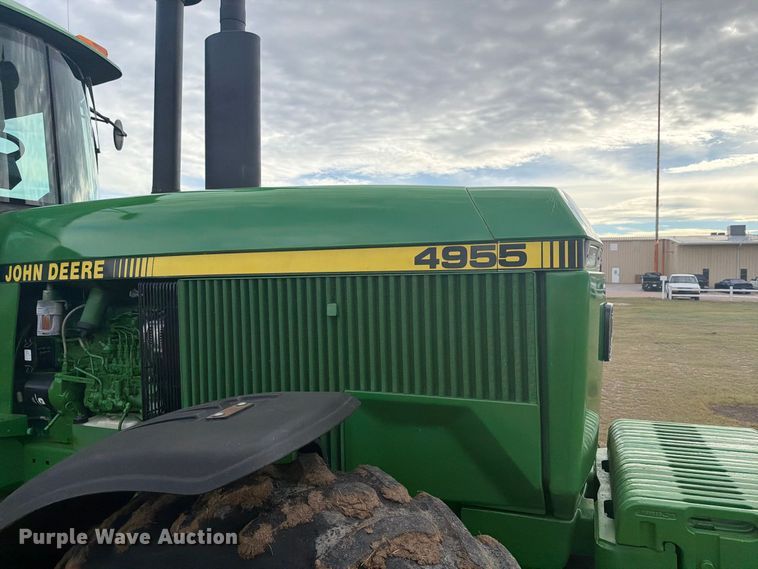 image for item EW4374 1989 John Deere 4955 MFWD tractor