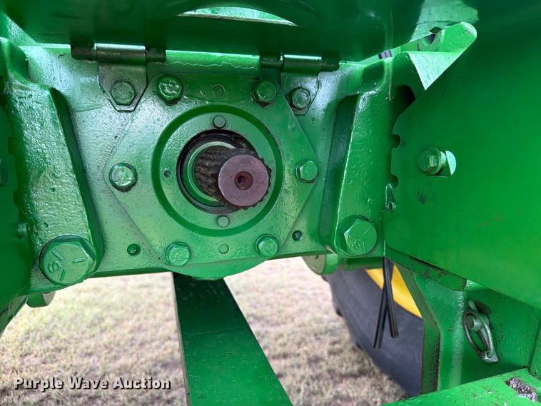 image for item EW4374 1989 John Deere 4955 MFWD tractor