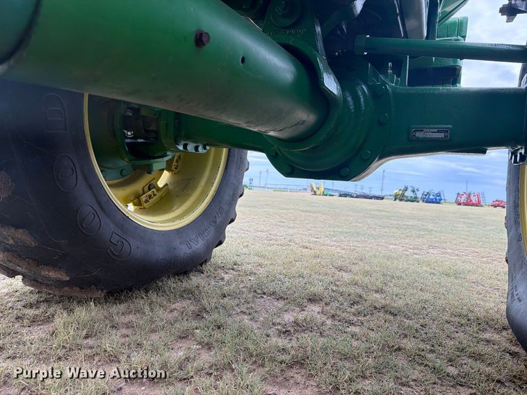 image for item EW4374 1989 John Deere 4955 MFWD tractor