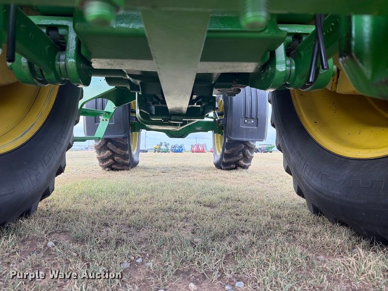 image for item EW4374 1989 John Deere 4955 MFWD tractor